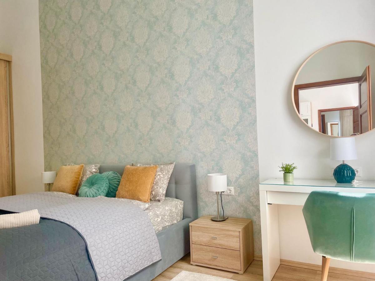 Design Luxury Asboth #Freeprkng Apartment Budapest Bagian luar foto